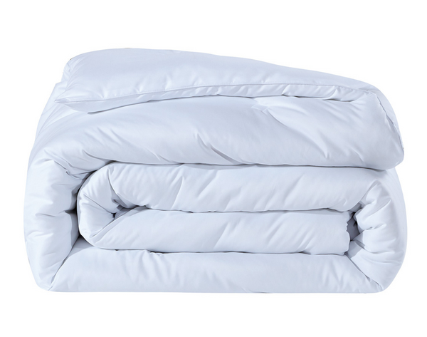 Texas King (98" width x 80" length bed) Down Alternative Comforter