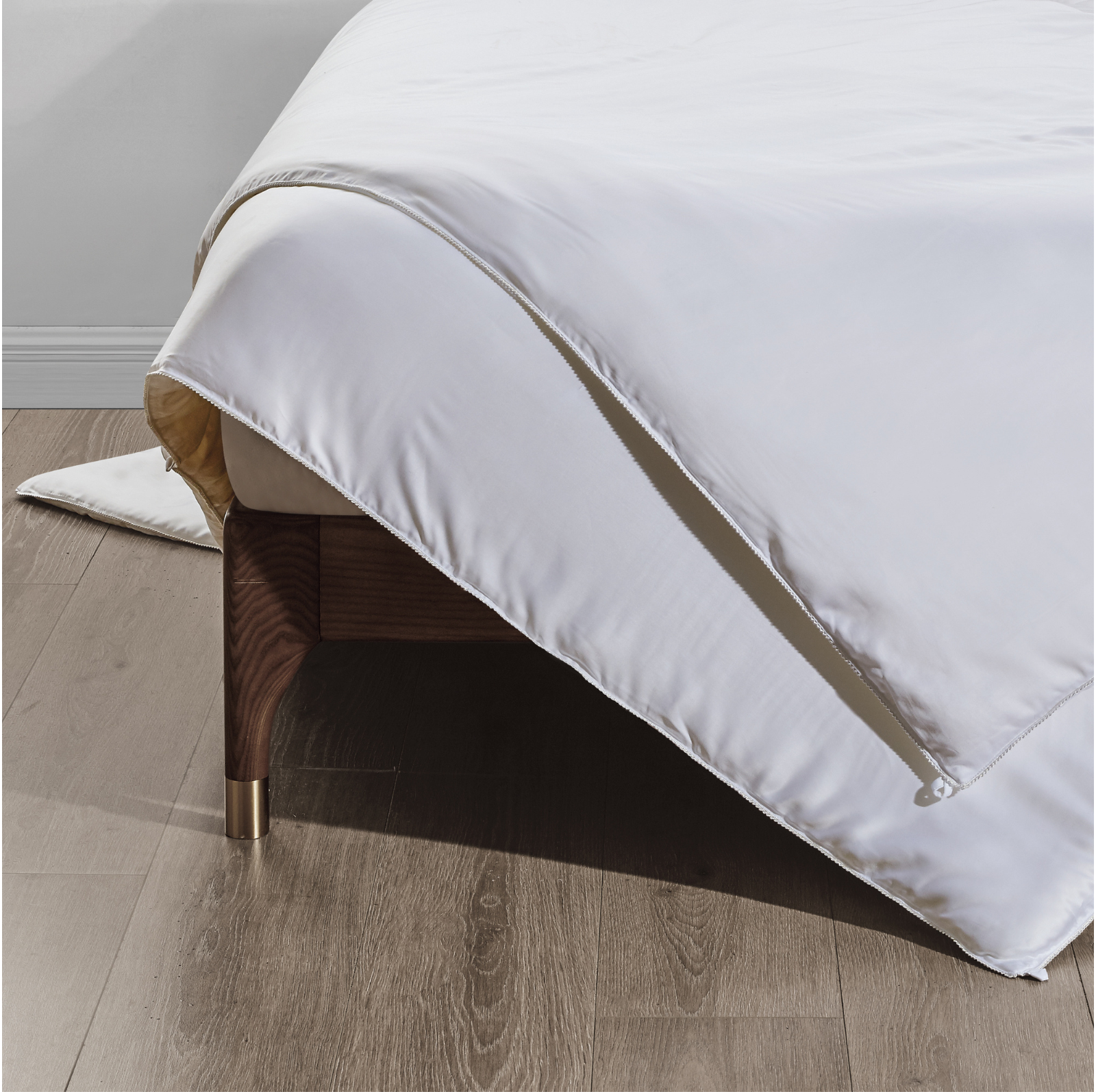 OCOCHI Mulberry Silk Duvet Insert - Thumbnail 4