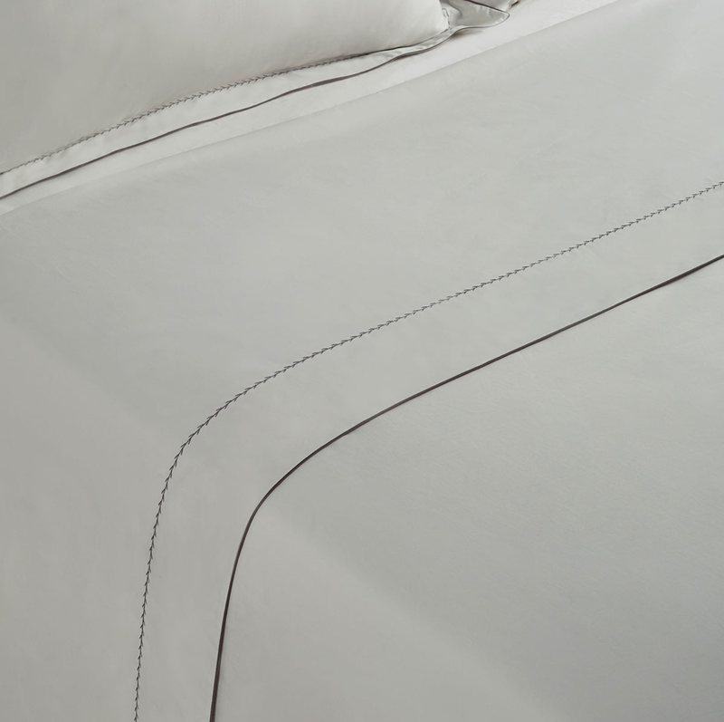 Texas King (80" width x 98" length) Fine Linens Belle Cotton Sateen Sheet Set