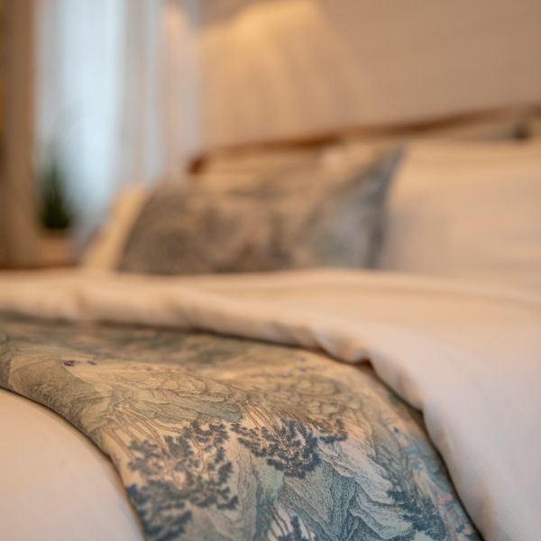 Satin bed throw hotsell